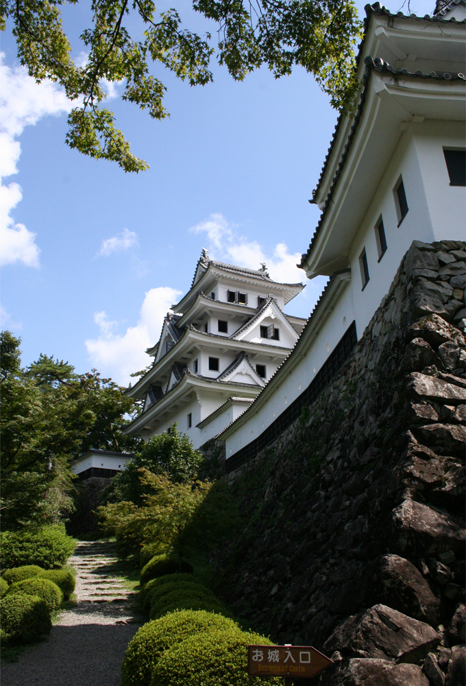 Gujo Hachiman Castle02